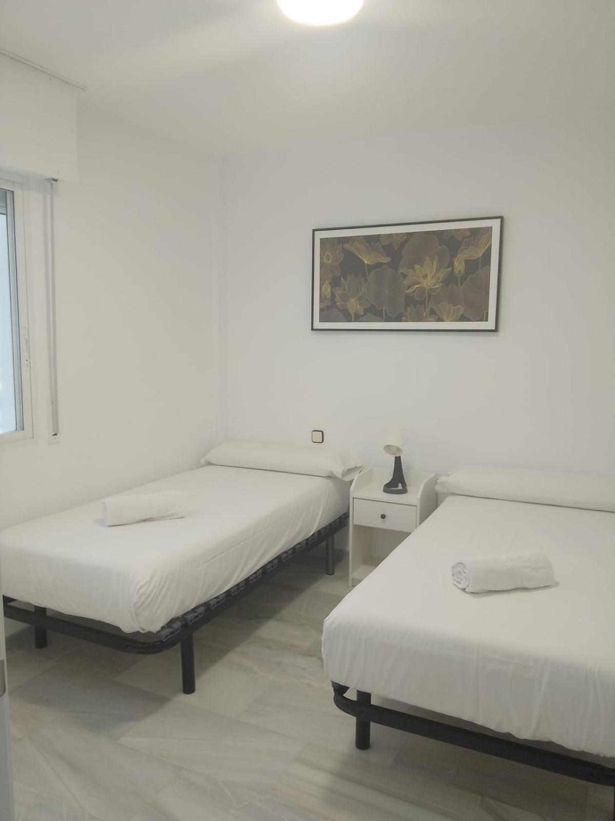 Fuengirola Puerto 2 Room & Parking Exterior foto